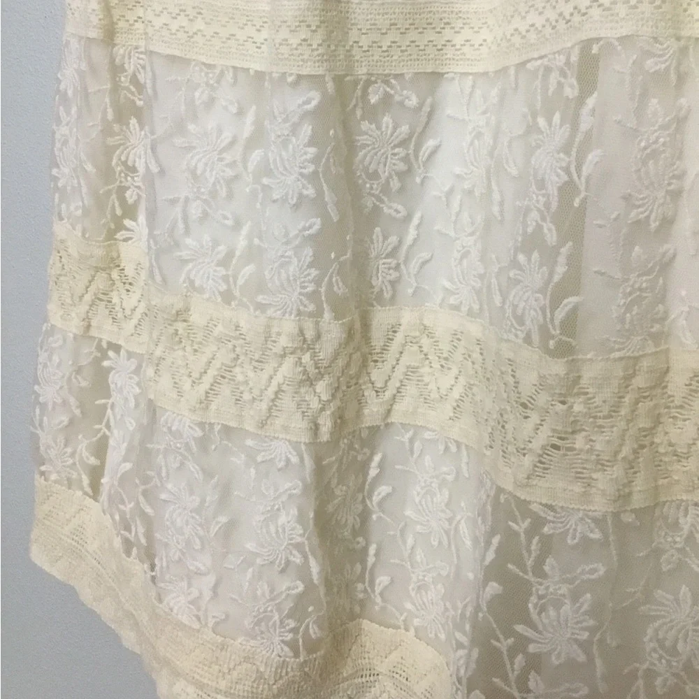 American Eagle Ivory Lace Sheer Lined Dress - Picture 5 of 7